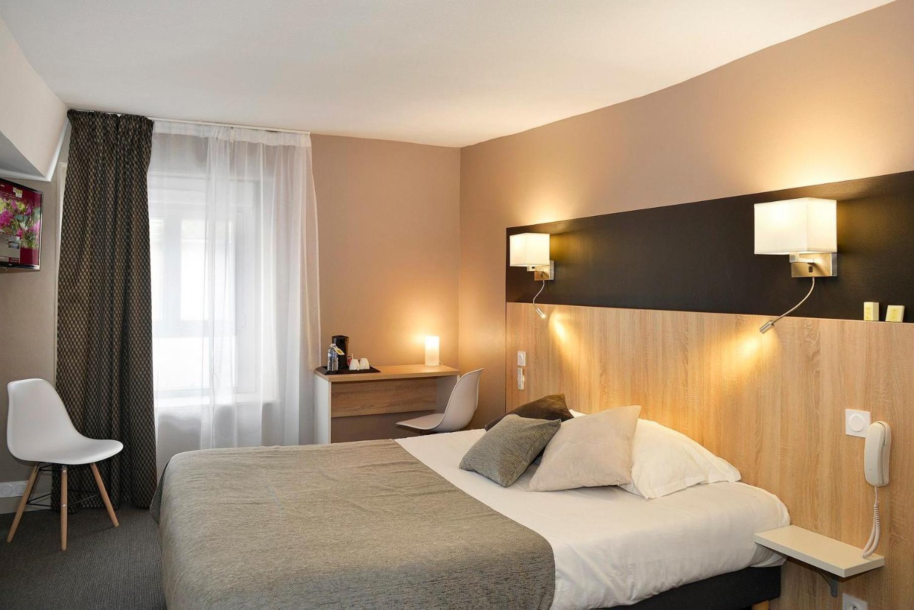 Logis Hotel Spa Restaurant Au Site Normand Clécy Esterno foto