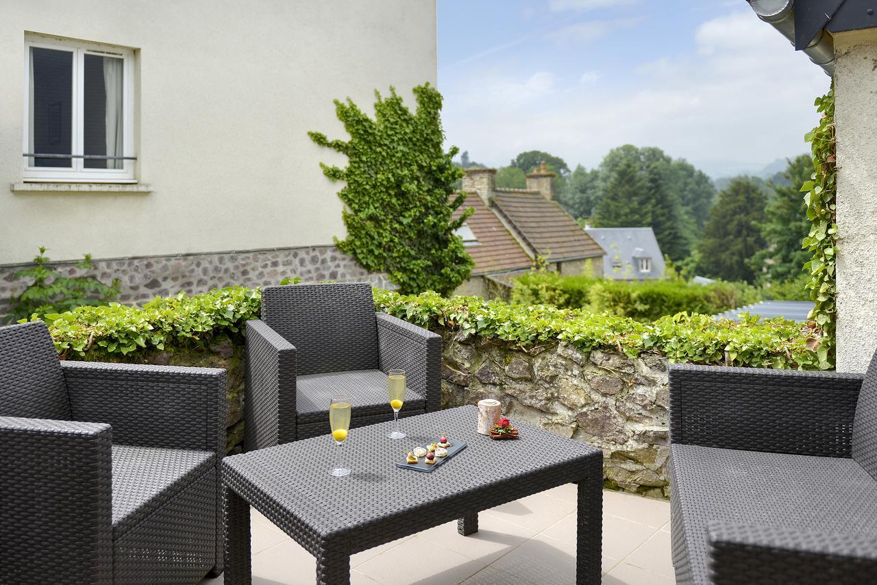 Logis Hotel Spa Restaurant Au Site Normand Clécy Esterno foto